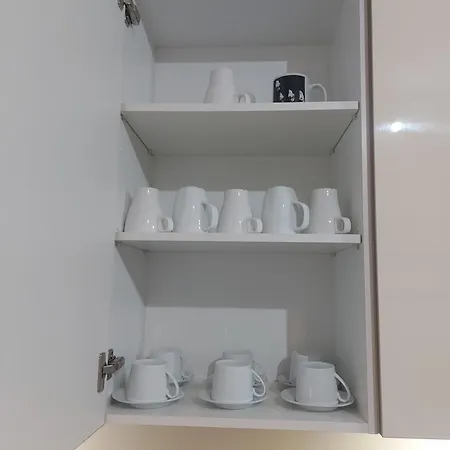 Flat In - Perfect Location