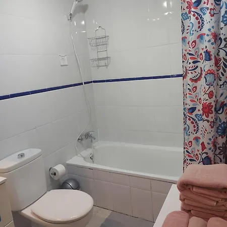 Flat In - Perfect Location 아파트 아리시페