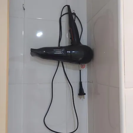 Flat In - Perfect Location 아파트 *