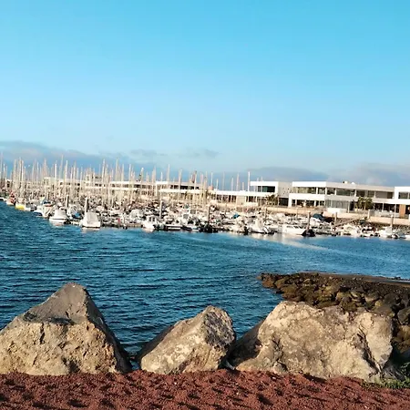 Flat In - Perfect Location